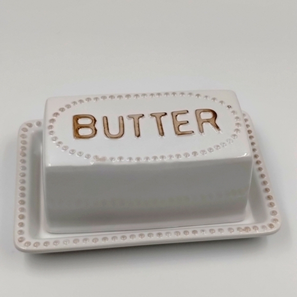 Butter Dish Farmhouse White Ceramic - Picture 1 of 11